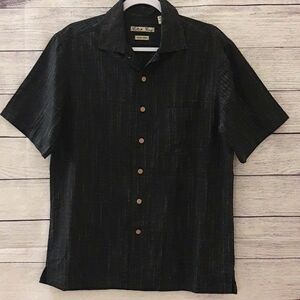 Batik Bay Button Front Shirt Short Sleeve Casual Men's M PTP 21" Black White
